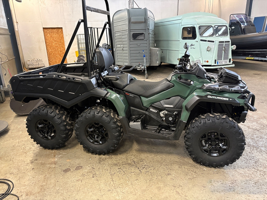 ATV Can-Am Outlander 6×6 650